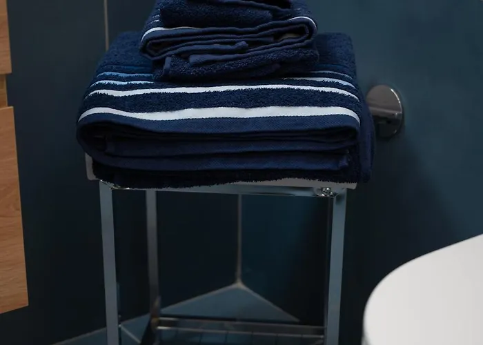 فندق مبيت وإفطار Colour 4*