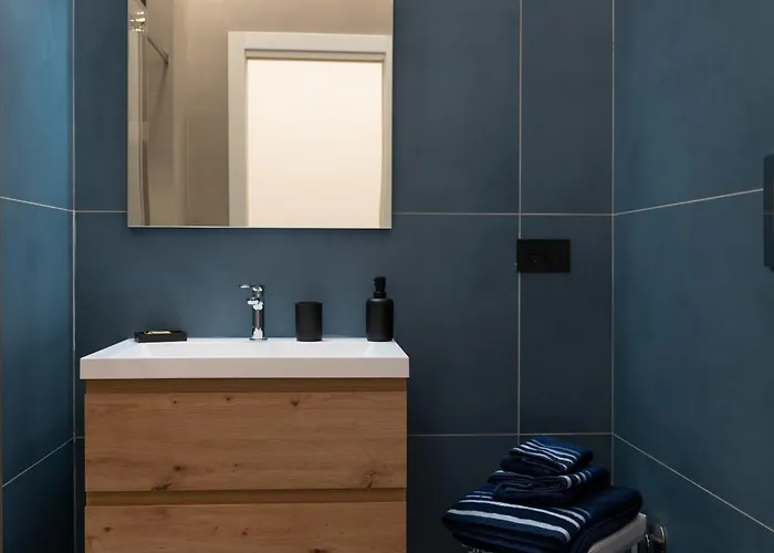 Colour فندق مبيت وإفطار 4*